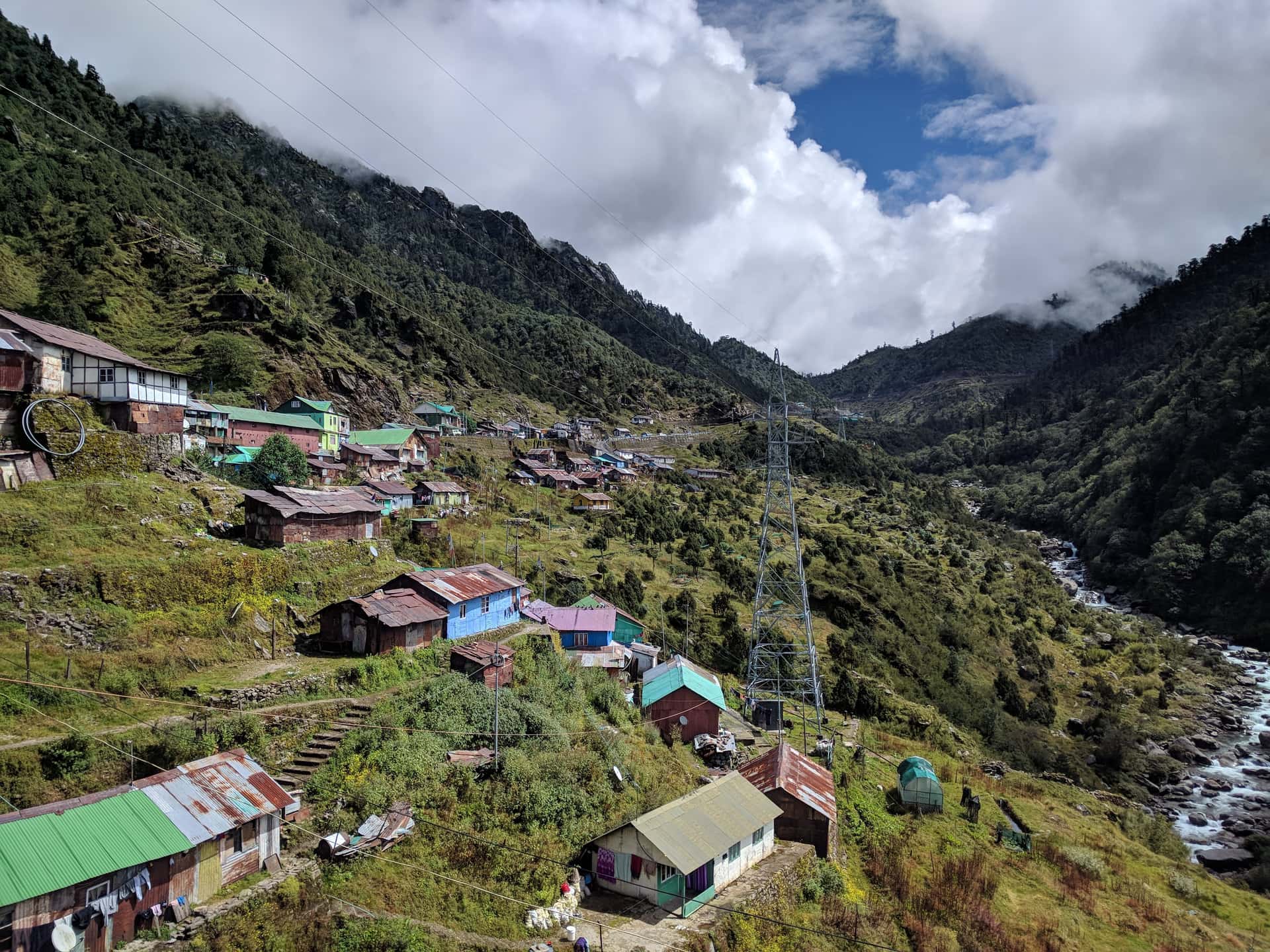 Drive To Yuksom in Sikkim