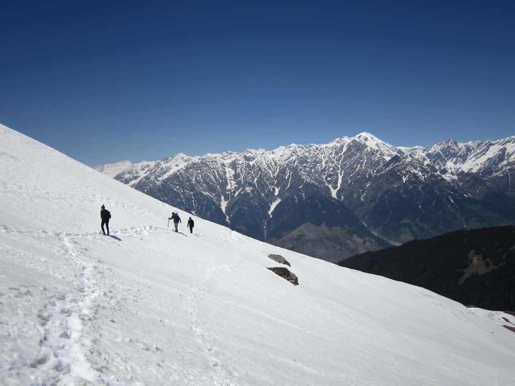 Go for Trek to Bhrigu lake in Himachal