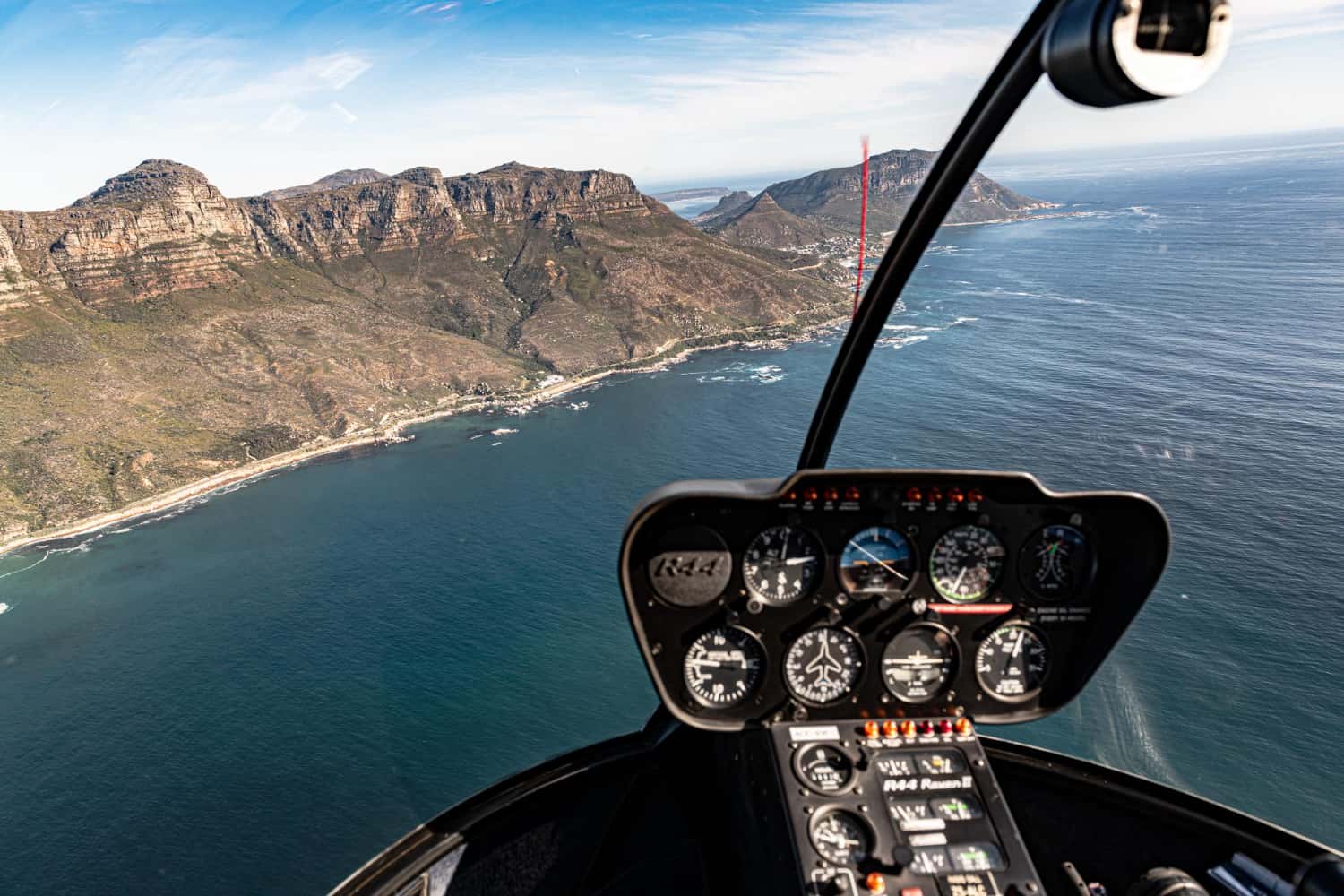 Helicopter Ride in Cape Town in Discovery South Africa Tours