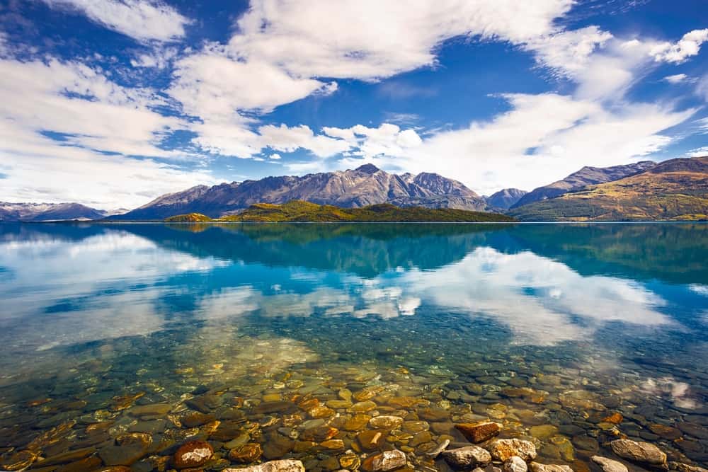 Lake Wakatipu in Australia - New Zealand Diwali Tours