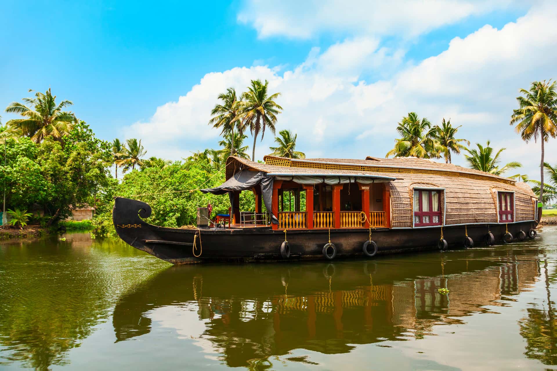 Stay At Houseboats In Alleppey in North Kerala
