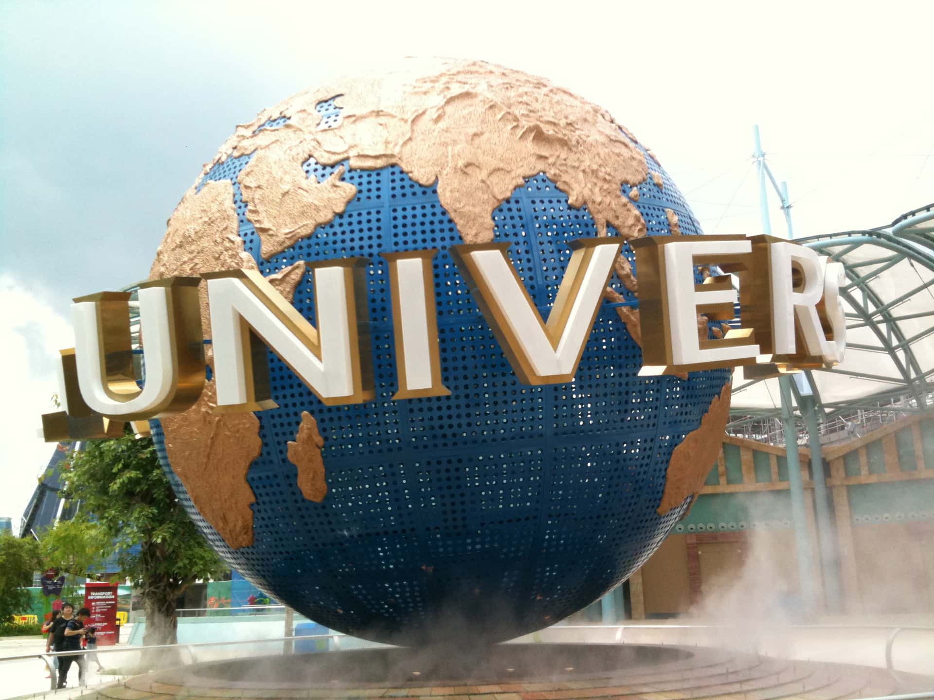 Universal Studio in Discovery Southeast Tours