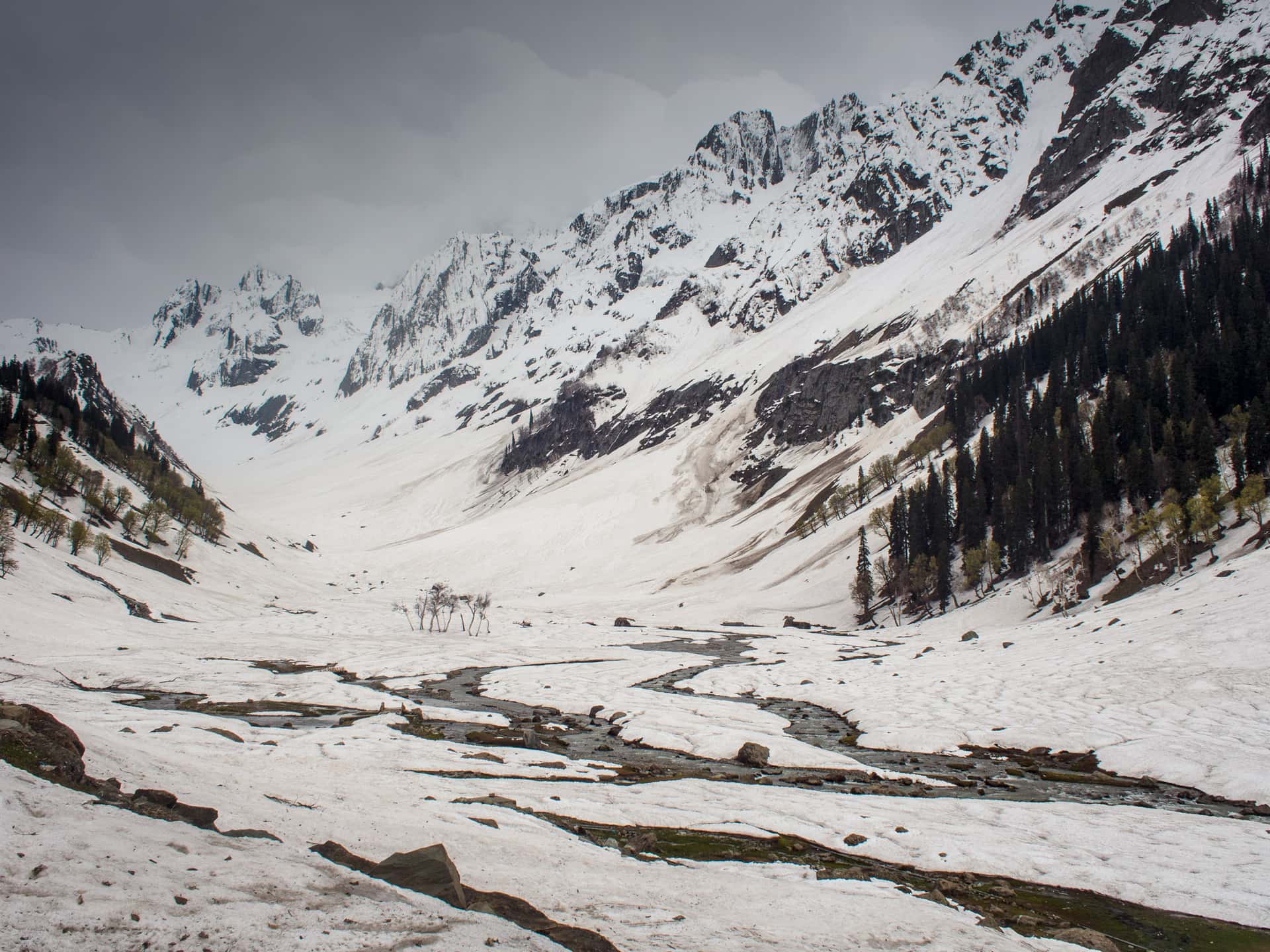 View of Thajiwas Glacier in Kashmir