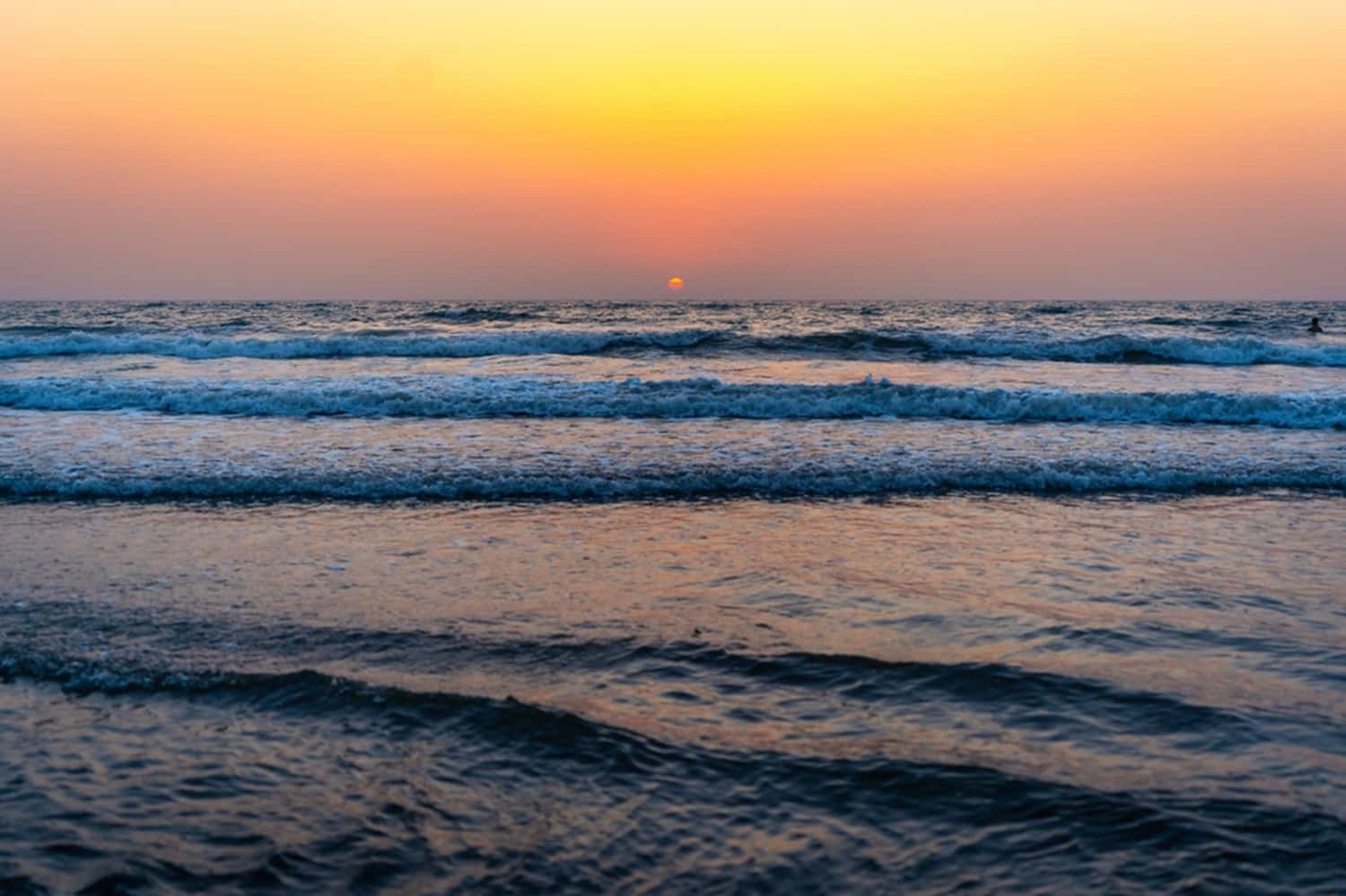 Anjuna Beach : Popular Tourist Beach in Goa in Goa