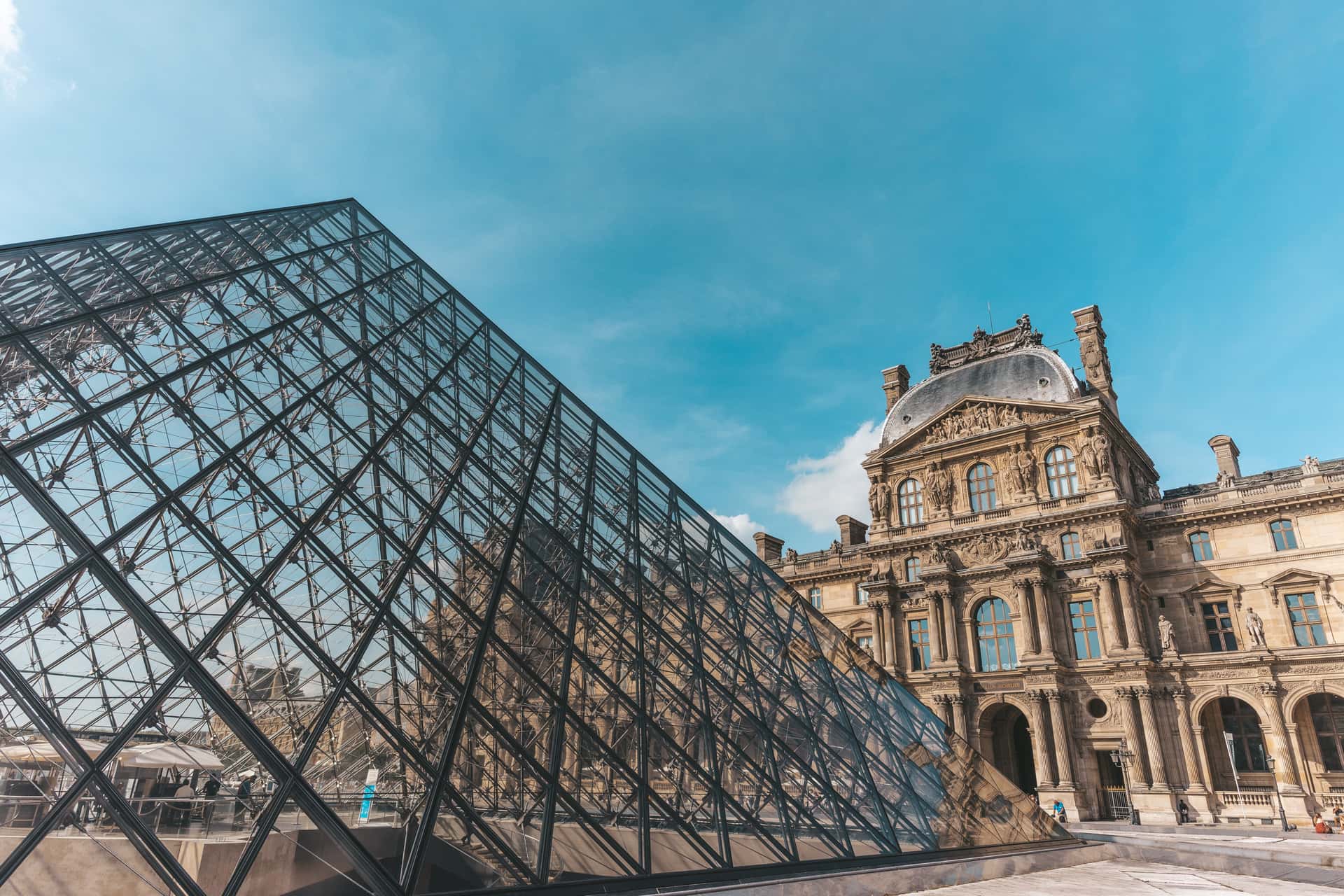 Louvre Museum - Audioguide in All Of Europe