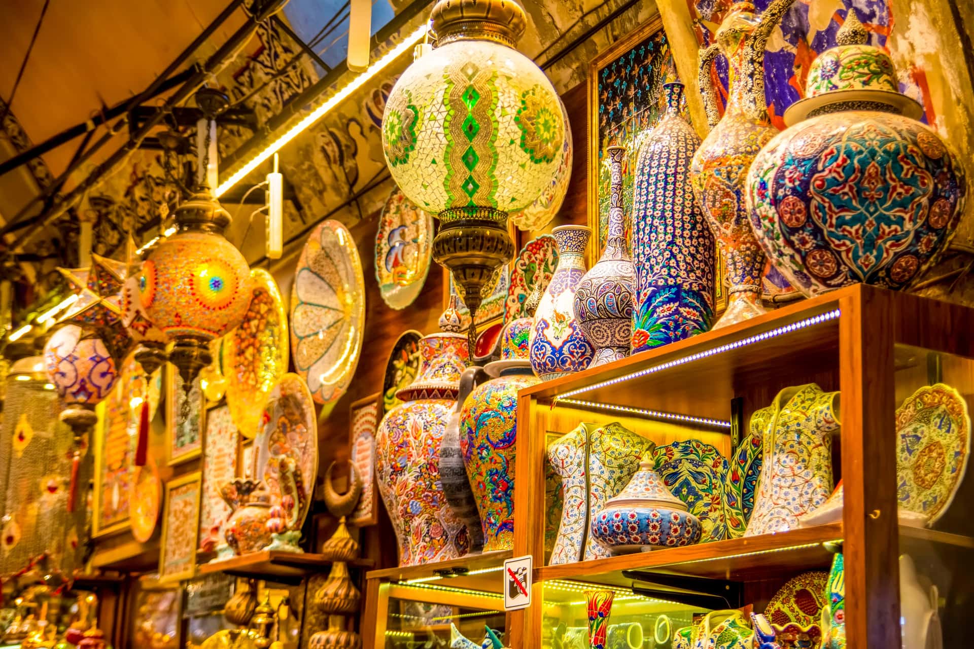 Free Time For Shopping At Grand Bazaar in All Of Europe