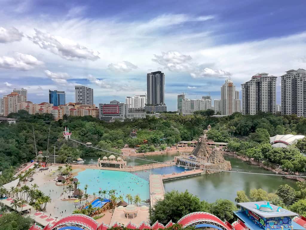 Sunway Lagoon Park in Southeast City Break Tours