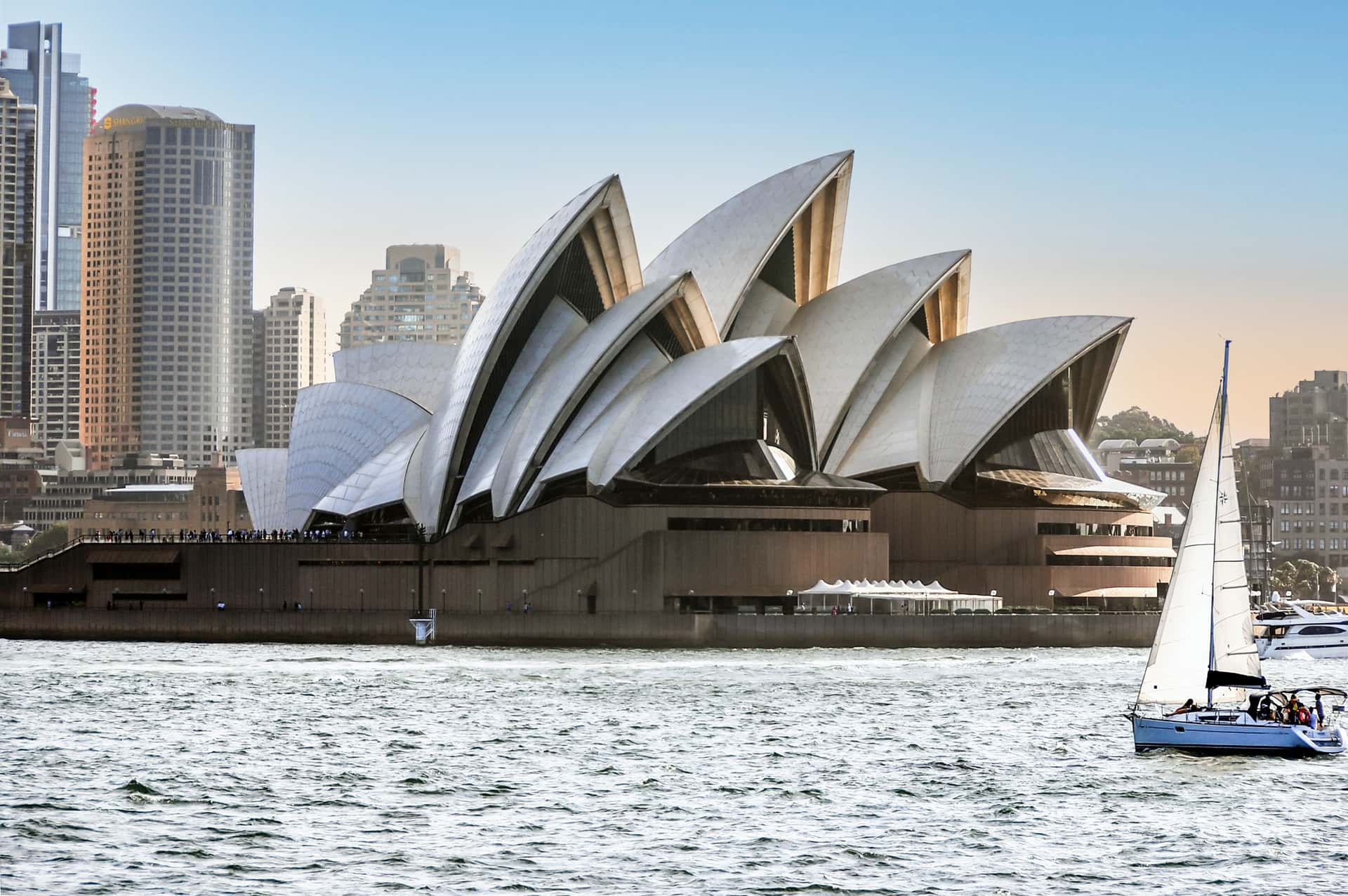 See a show at the Opera House in Australia - New Zealand