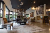 Holiday Inn Queenstown Frankton Road Lobby