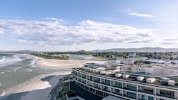 Cape Town at Lagoon Beach Hotel