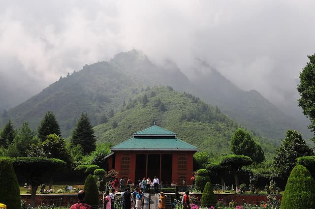 Majestic Kashmir Fix Departure Tour -  Ex Mumbai