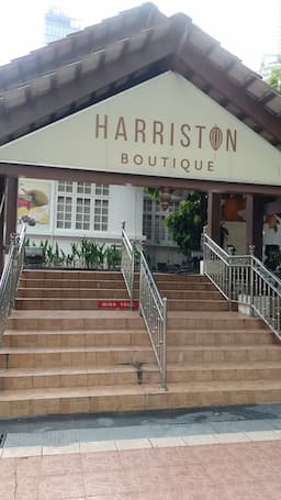 Cocoa Boutique 1