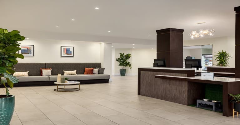 Crowne Plaza Orlando - Lake Buena Vista by IHG