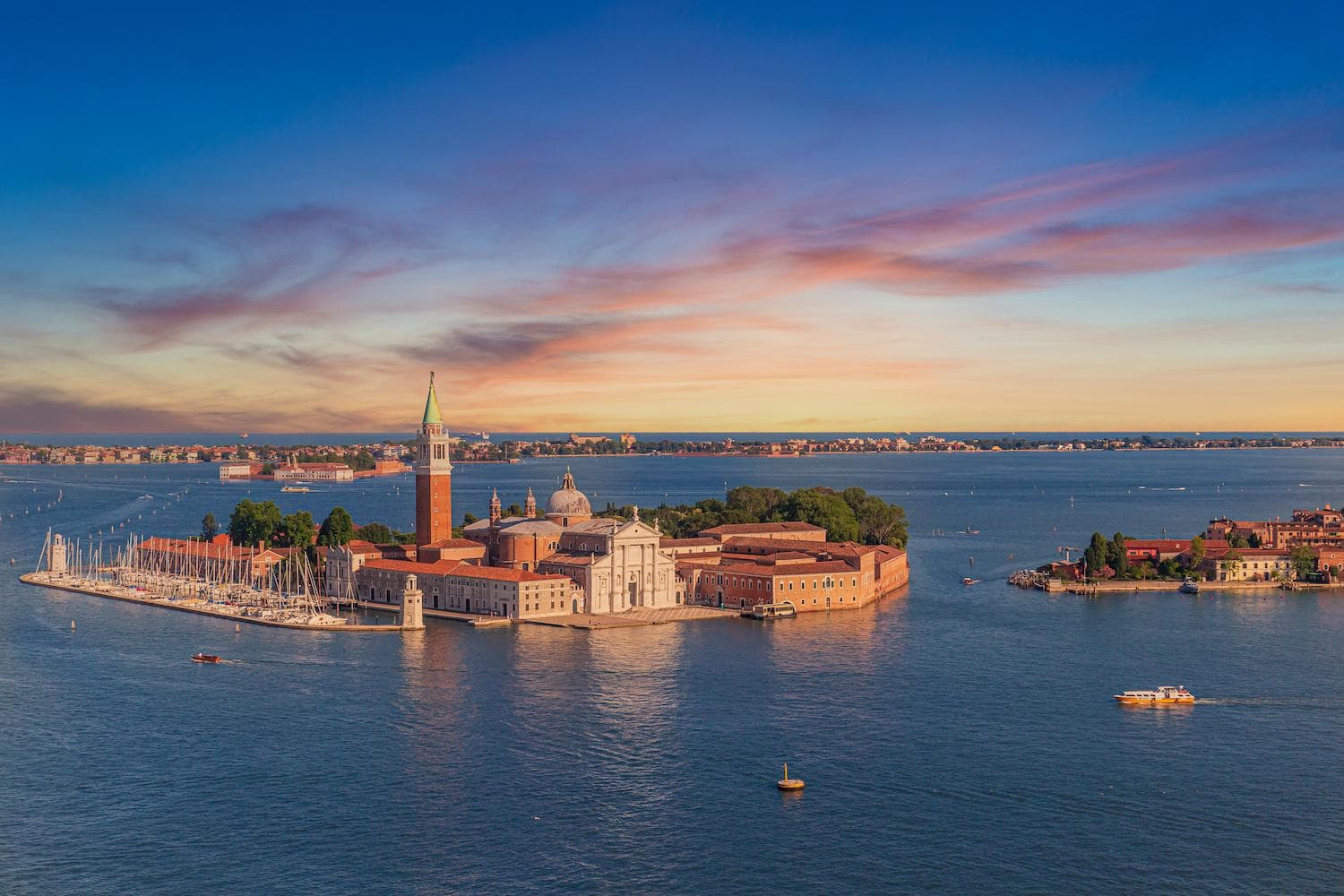 Venice Island 