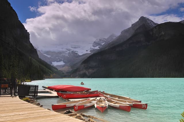 Experience Canadian Rockies