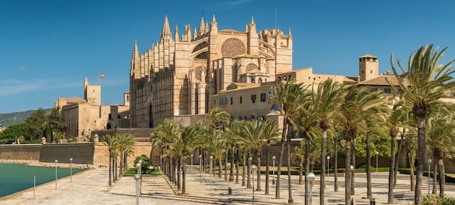 Best Of Spain With Majorca - SIC