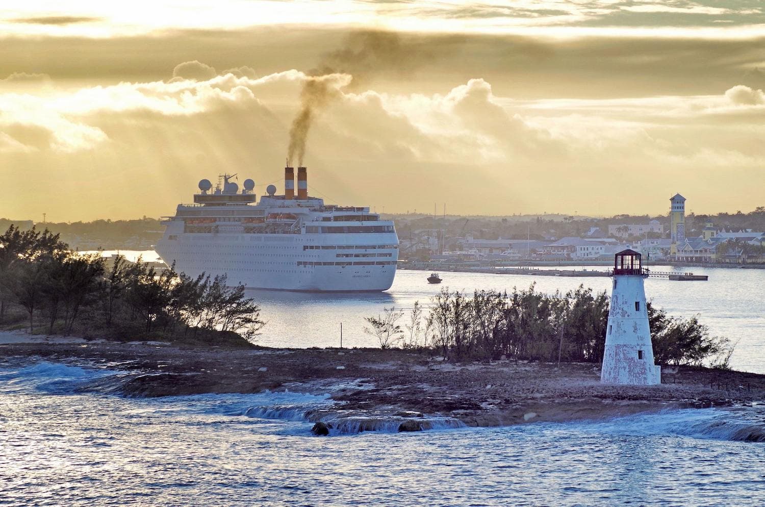 Nassu port
