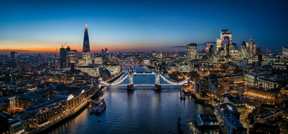 Night View Of London 