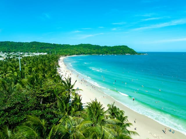 Escape Vietnam with Phu Quoc and Danang