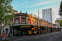 Queen Street 1