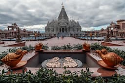 Robbinsville Swaminarayan Temple 1