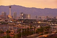 Walking tour of Las Vegas strip