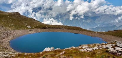 Go for Trek to Bhrigu lake