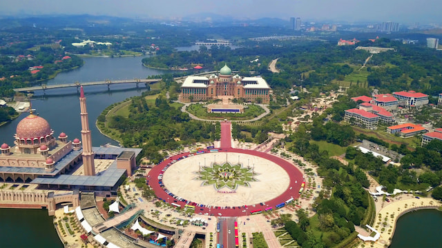 Putrajaya Tour