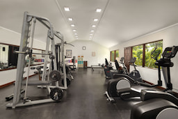 Adaaran Select Hudhuran Fushi Gym