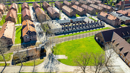 Auschwitz 3