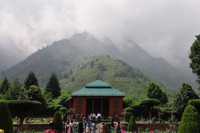 chashma shahi gardens