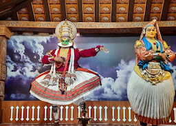 Enjoy Kathakali Dance Show