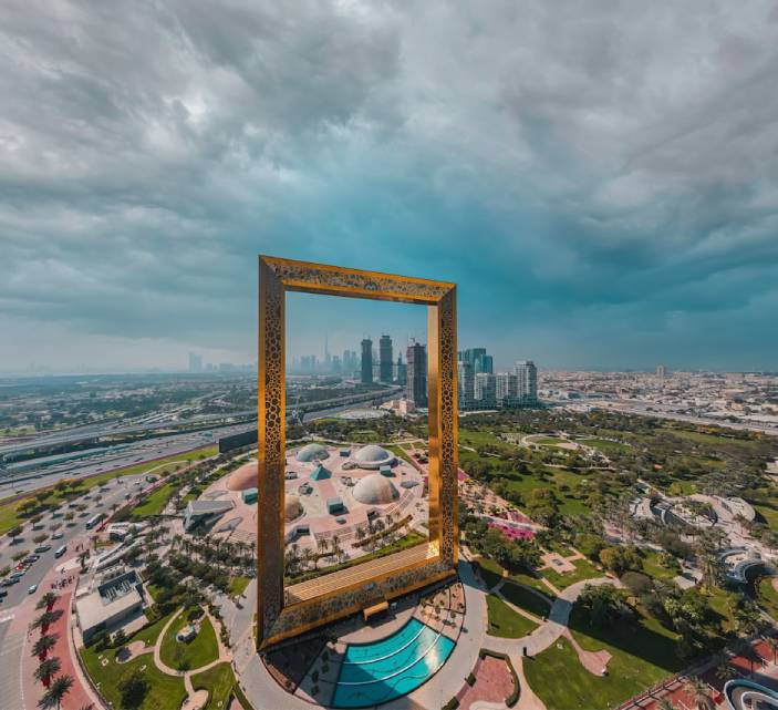 Dubai Frame 1