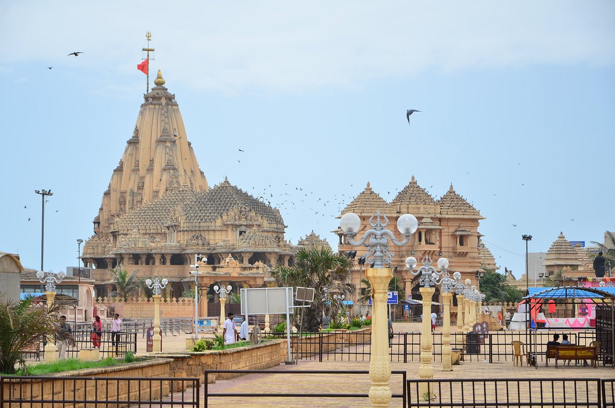 Evening Aarti Darshan at Somnath Temple