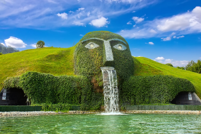 innsbruck swarovski crystle world