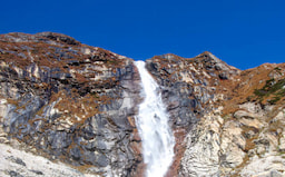 kangchanjanga_waterfall