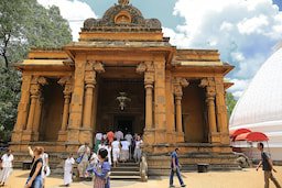 Kelaniya Buddhist Temple 1