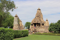 LaxmanTemple