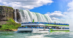 Maid of the Mist Boat Ride