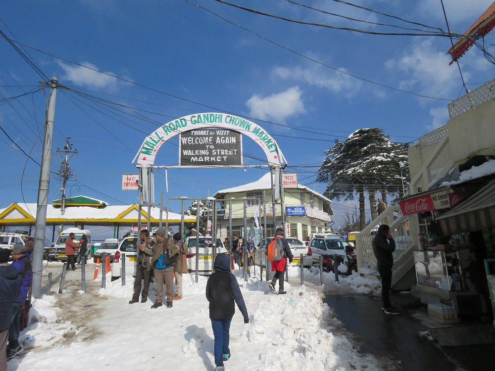 Mall Road Dalhousie