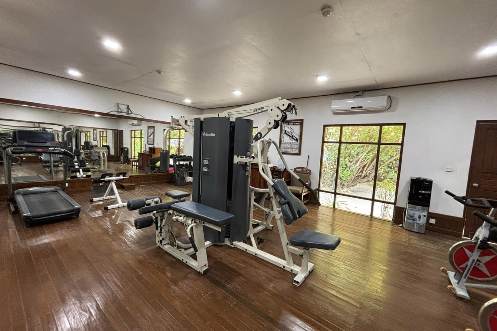 Medhufushi Island Resort Gym