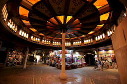 Mutrah Souq 1