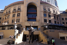 Nelson Mandela Square