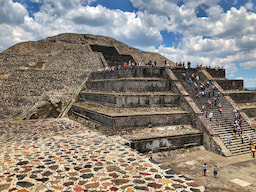 Pyramid of the Moon 1