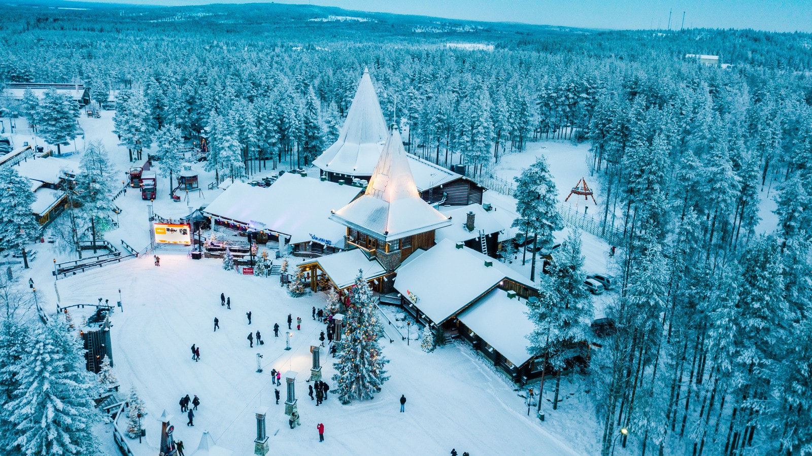 Santa Claus Village Tour And Arctic Circle Crossing