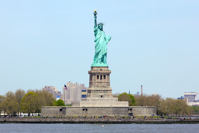 statue  of liberty 1
