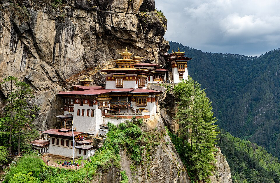 Taktsang Lhakhang ( Tigers Nest )