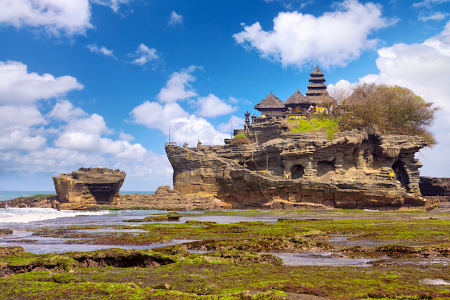 tanah lot temple01