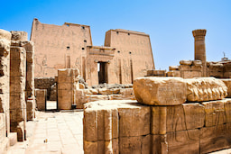 Visit Edfu Temple 2