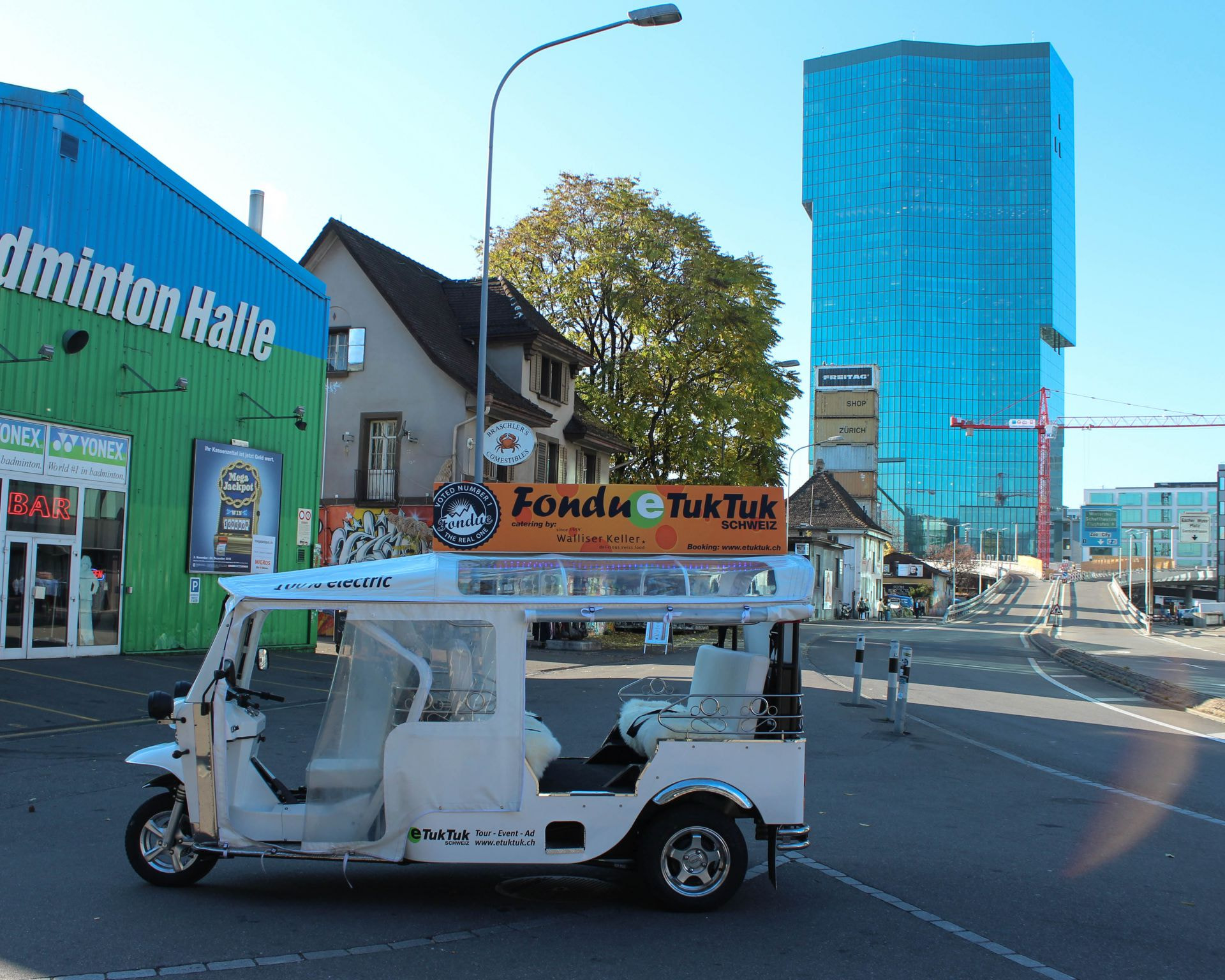 zurich tuk tuk fondue 2
